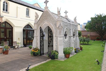 Catherine's Tomb